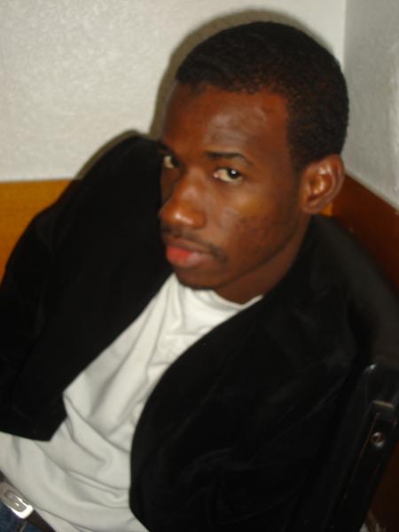 Mister Aliou sow contr�le