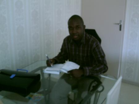 dans la vie il nya pas de plus grde satisfaction ke celle du travail bien fait