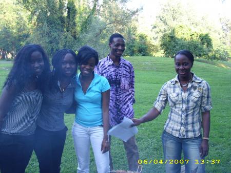 awa demb�l� et ramatoulaye maiga